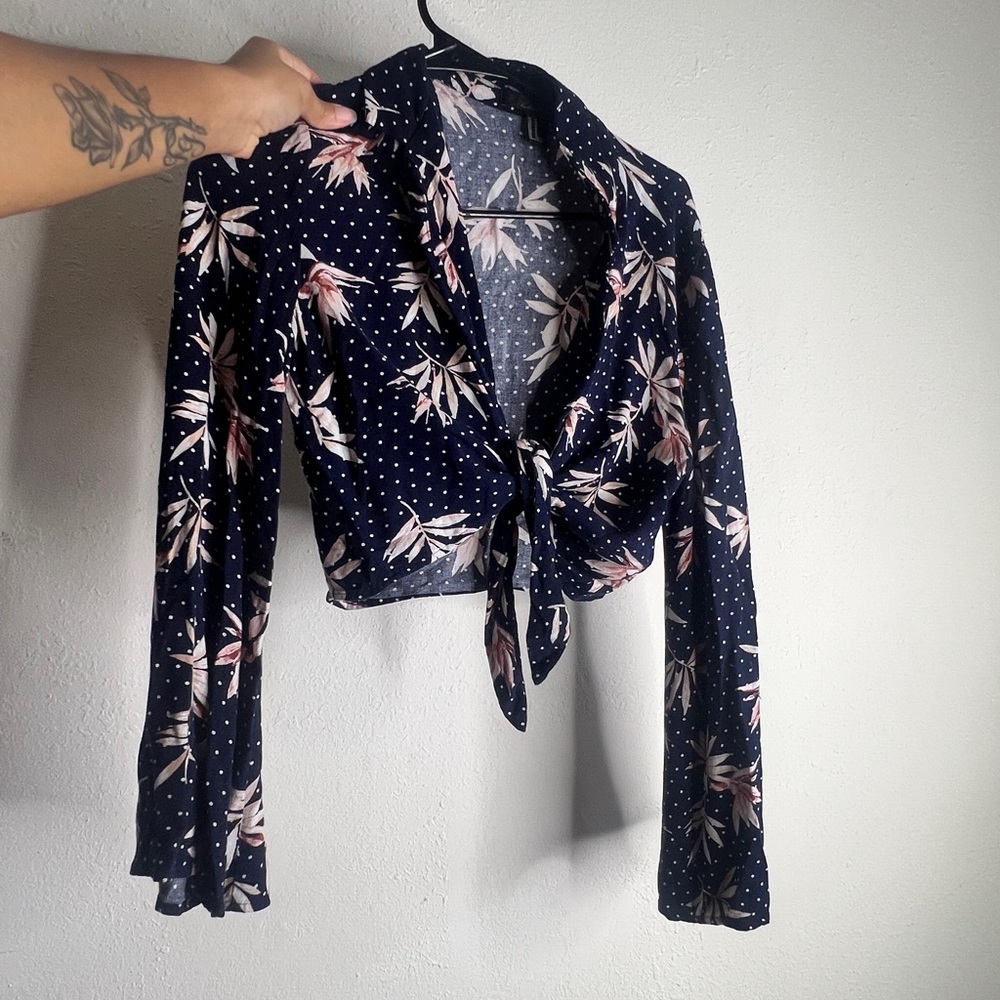 Women’s top!